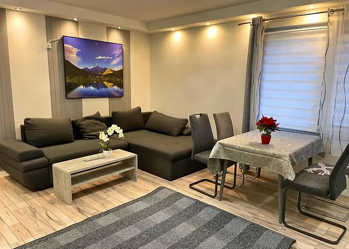 First-floor In טרייר